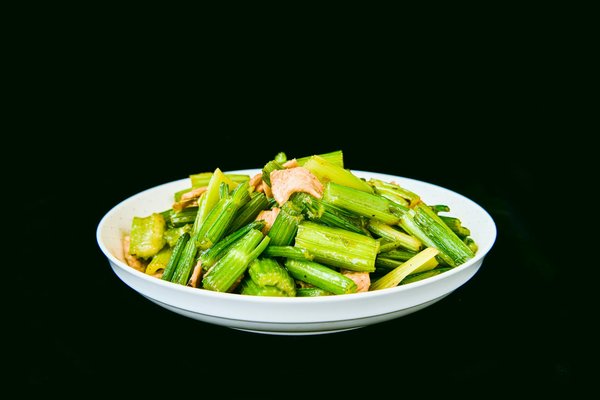 Comment réussir une soupe de poulet et nouilles réconfortante et facile ?